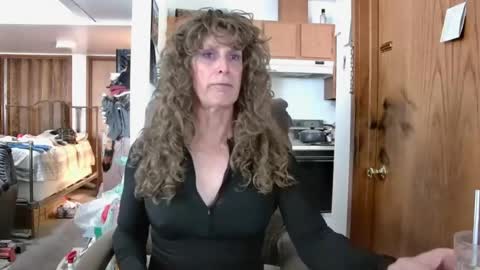 Snapshot of cumfornikki chatting on July 18, 2026, 1:59 pm Nikki online show from July 18, 2026, 1:59 pm