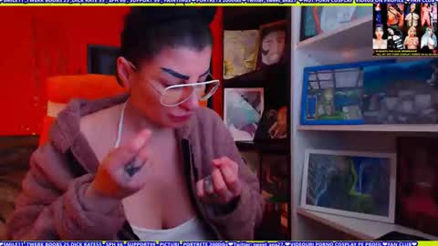 cuminmenowbby online show from March 25, 2026, 6:36 pm