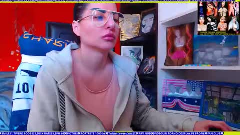 cuminmenowbby online show from April 13, 2026, 11:37 am