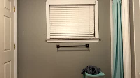 Snapshot of cumking51 chatting on February 13, 2025, 4:00 am ConCon online show from February 13, 2025, 4:00 am