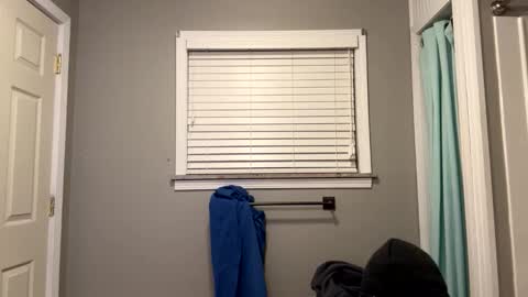 Snapshot of cumking51 chatting on February 15, 2025, 2:26 am ConCon online show from February 15, 2025, 2:26 am