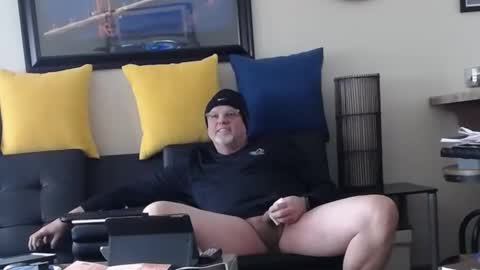 3freespirit3 online show from February 15, 2025, 6:33 pm