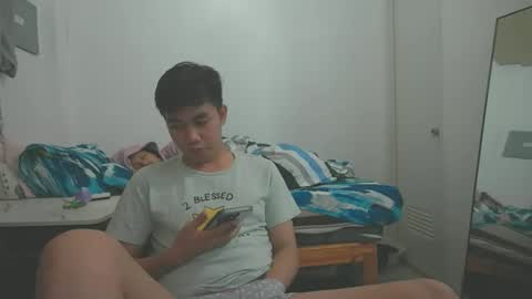 Snapshot of cumloader_ian4u chatting on April 8, 2026, 12:21 am IAN online show from April 8, 2026, 12:21 am