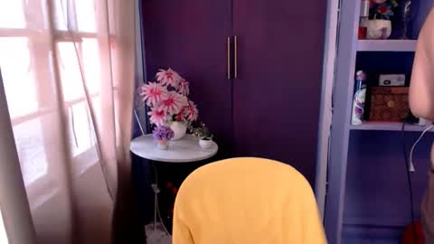 Snapshot of cummdumpapril chatting on September 12, 2025, 6:24 am cummdumpapril online show from September 12, 2025, 6:24 am
