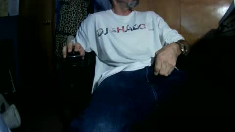 cumonmeplease6 online show from February 25, 2026, 6:12 am