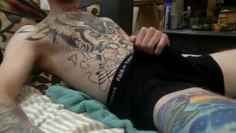 Snapshot of cumonover420 chatting on October 5, 2025, 2:10 am cumonover420 online show from October 5, 2025, 2:10 am