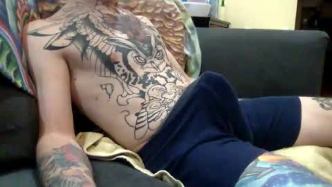 Snapshot of cumonover420 chatting on October 30, 2025, 2:46 am cumonover420 online show from October 30, 2025, 2:46 am