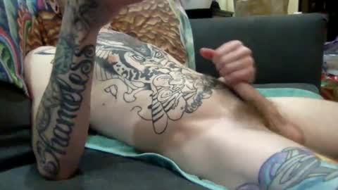 Snapshot of cumonover420 chatting on November 14, 2025, 2:43 am cumonover420 online show from November 14, 2025, 2:43 am