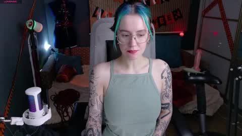 CUMpotikEve online show from December 16, 2025, 3:11 am