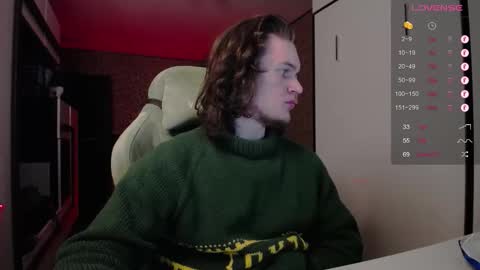 Snapshot of cumzan_ chatting on February 21, 2026, 12:06 pm Tarzan online show from February 21, 2026, 12:06 pm