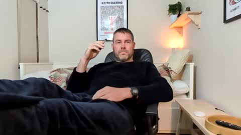 Snapshot of cupcakecreampie chatting on November 3, 2025, 1:19 am Adam online show from November 3, 2025, 1:19 am