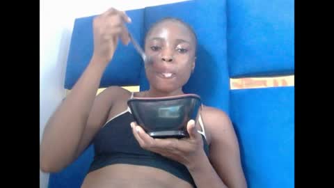 cupidxdoll online show from April 18, 2026, 10:19 am