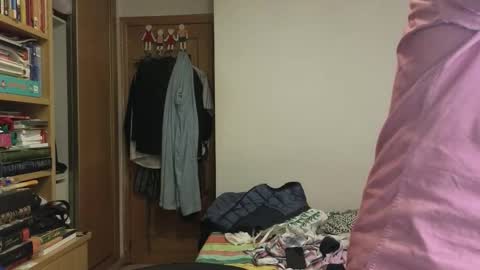 curiosillo1983 online show from October 30, 2025, 10:32 pm