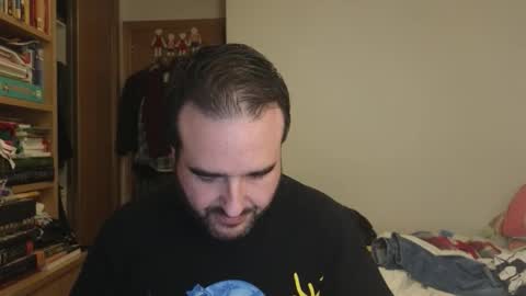 curiosillo1983 online show from February 28, 2026, 8:04 am