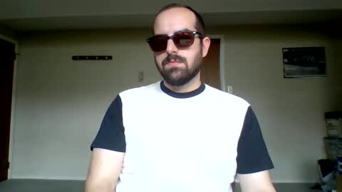 curiouser_guy online show from May 27, 2026, 6:16 pm