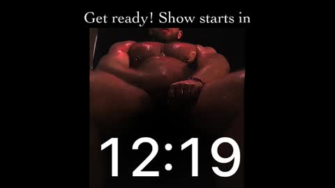 Snapshot of curiousmuscleboy chatting on February 14, 2025, 12:41 am CuriousMuscleBoy online show from February 14, 2025, 12:41 am