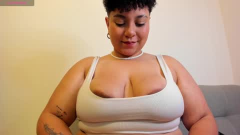 Bruna  online show from March 2, 2025, 3:02 am