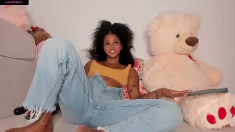 Snapshot of curly_sweett chatting on July 31, 2026, 10:31 pm Curly - OF- CURLY SWEETT online show from July 31, 2026, 10:31 pm
