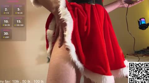 Snapshot of curlyboyy_ chatting on December 3, 2024, 11:13 pm Mike pvt is open online show from December 3, 2024, 11:13 pm