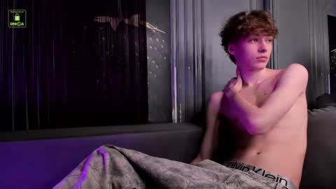 KEVIN online show from November 19, 2025, 8:20 pm