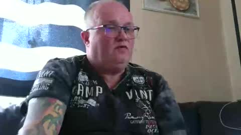 Snapshot of curtus14 chatting on September 26, 2025, 1:15 pm curtus14 online show from September 26, 2025, 1:15 pm