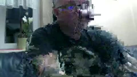 curtus14 online show from November 20, 2025, 9:25 pm