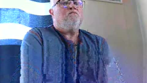 curtus14 online show from May 1, 2026, 6:18 am