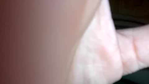 Snapshot of curvy24777 chatting on January 6, 2025, 3:51 pm curvy24777 online show from January 6, 2025, 3:51 pm