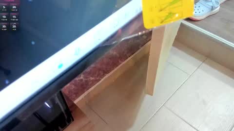 Alyanna  online show from November 8, 2025, 12:05 pm