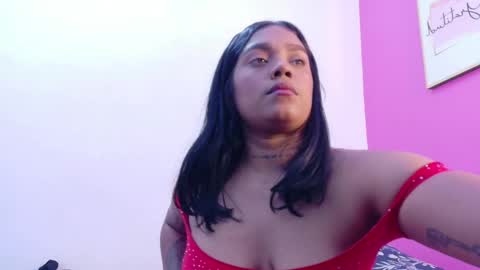 Snapshot of curvybrunnete chatting on December 22, 2025, 12:24 pm curvybrunnete online show from December 22, 2025, 12:24 pm