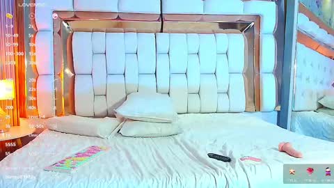 Snapshot of curvybuffgirl chatting on February 18, 2025, 5:53 am Michel online show from February 18, 2025, 5:53 am