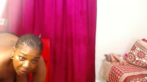 curvycutiexx94 online show from November 10, 2025, 6:29 pm