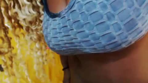 curvydarkfatass online show from June 27, 2026, 6:40 am