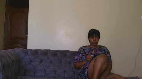 Snapshot of curvyebony1 chatting on January 31, 2025, 12:29 pm curtis online show from January 31, 2025, 12:29 pm