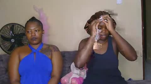 Snapshot of curvyebony1 chatting on February 25, 2025, 9:13 pm curtis online show from February 25, 2025, 9:13 pm