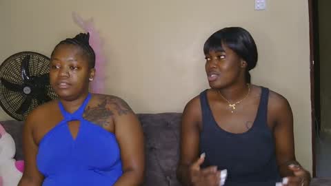 Snapshot of curvyebony1 chatting on February 26, 2025, 2:26 am curtis online show from February 26, 2025, 2:26 am