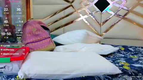 curvyhomebebe online show from March 17, 2026, 2:49 am