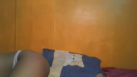 curvylyin online show from October 15, 2025, 11:32 am