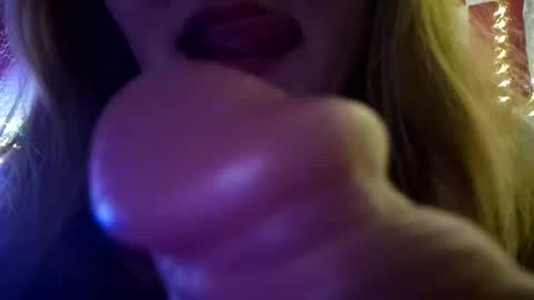 curvypamela674 online show from November 19, 2025, 10:43 pm