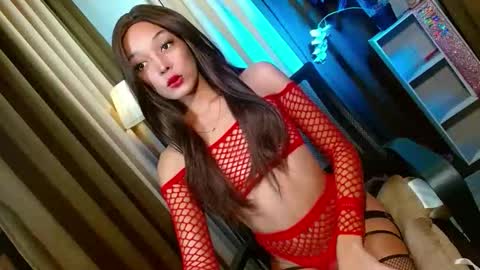 BBY CURLYHANNA online show from November 16, 2025, 4:12 pm