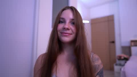 Snapshot of cute__foxy chatting on September 17, 2025, 3:30 am Foxy online show from September 17, 2025, 3:30 am