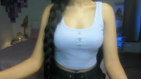 Alisha online show from July 3, 2026, 10:27 pm