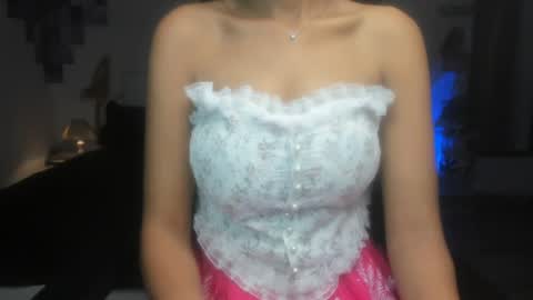 Alisha online show from July 4, 2026, 2:01 pm
