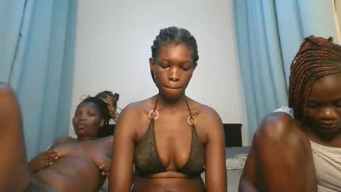 angel online show from November 19, 2025, 9:59 pm