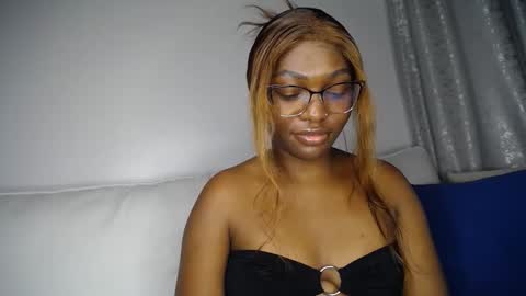 Liya online show from April 6, 2026, 6:53 pm