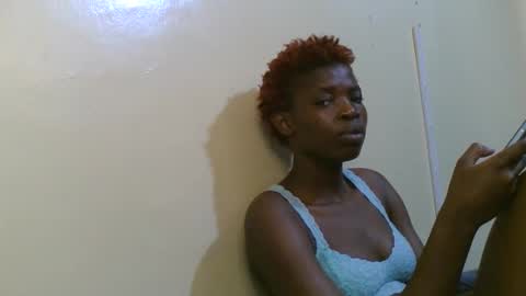 cute_banice online show from December 19, 2024, 1:07 pm