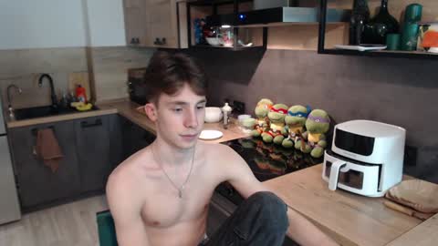 Snapshot of cute_brian chatting on January 24, 2025, 5:42 pm Im Brian online show from January 24, 2025, 5:42 pm