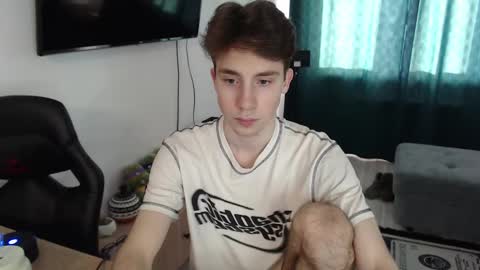 Snapshot of cute_brian chatting on February 12, 2025, 11:29 am Im Brian online show from February 12, 2025, 11:29 am