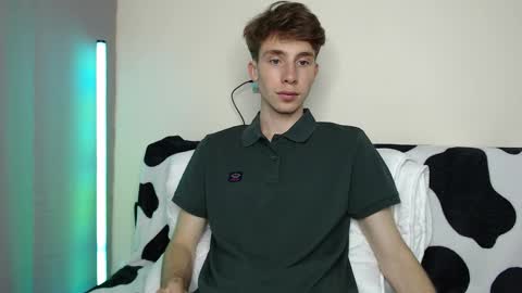 Snapshot of cute_brian chatting on September 23, 2025, 10:51 am Im Brian online show from September 23, 2025, 10:51 am