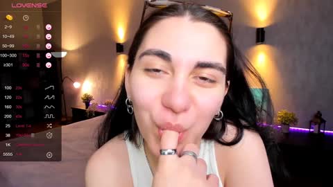 Snapshot of cute_chus chatting on January 28, 2025, 5:22 am Hanna online show from January 28, 2025, 5:22 am